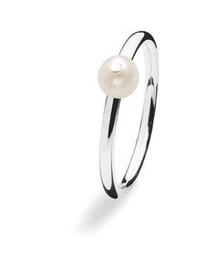Sterling silver ring with freshwater pearl.