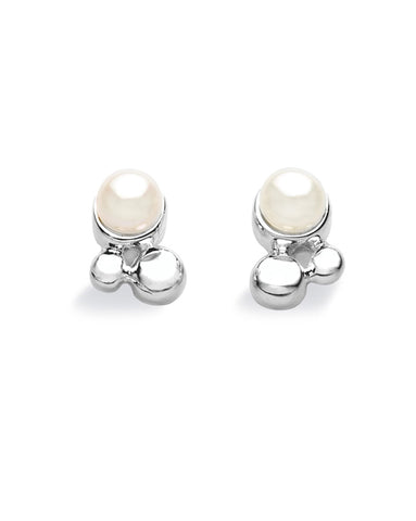 Pair of studs "BALLET" from Spinning Jewelry, featuring sterling silver with freshwater pearls.
