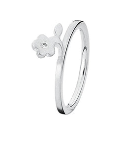 Sterling silver ring with cubic zirconia featuring flower setting.