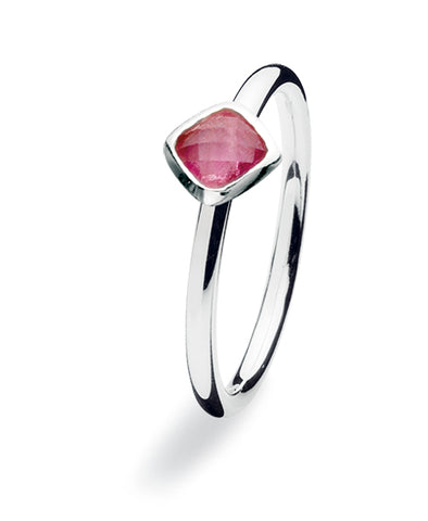 sterling silver ring with cubic zirconia setting