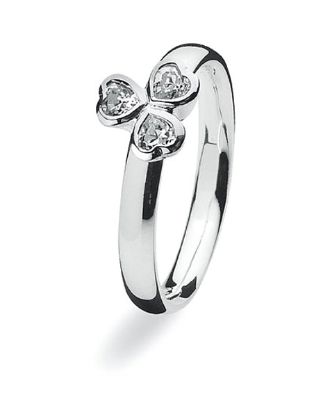 Sterling silver ring with cubic zirconia setting