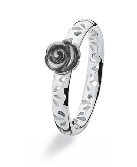 Sterling silver Max ring with rhutidium plating.