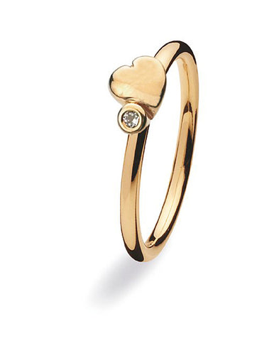 9 carat gold ring with heart and cubic zirconia setting