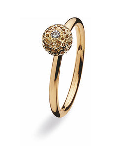9 carat gold Spinning ring with cubic zirconia. 