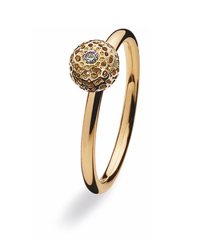 9 carat gold Spinning ring with cubic zirconia. 
