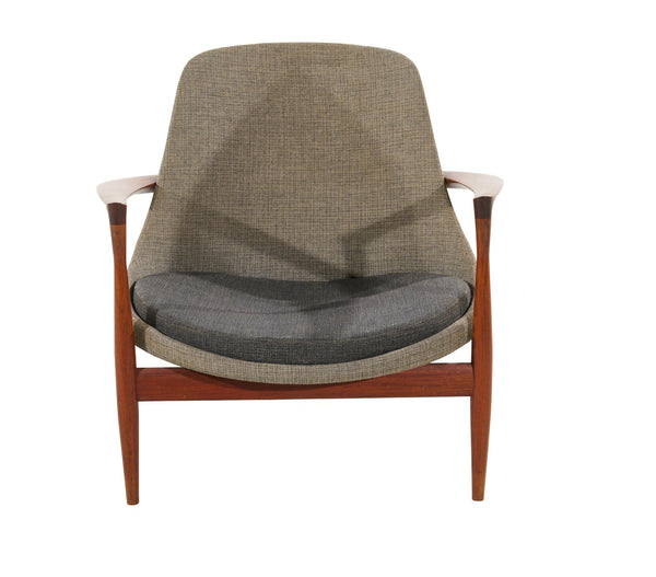 Elizabeth Chair Kofod-Larsen